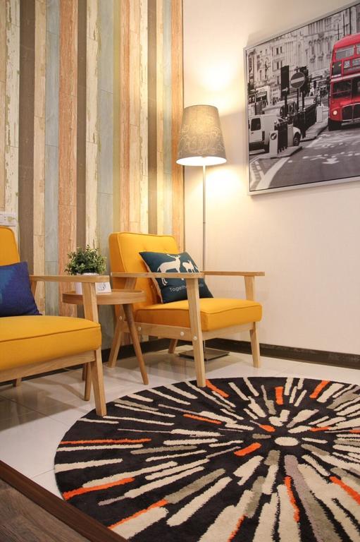 Hotel Ho.Me-Easyhouse à Tainan Extérieur photo
