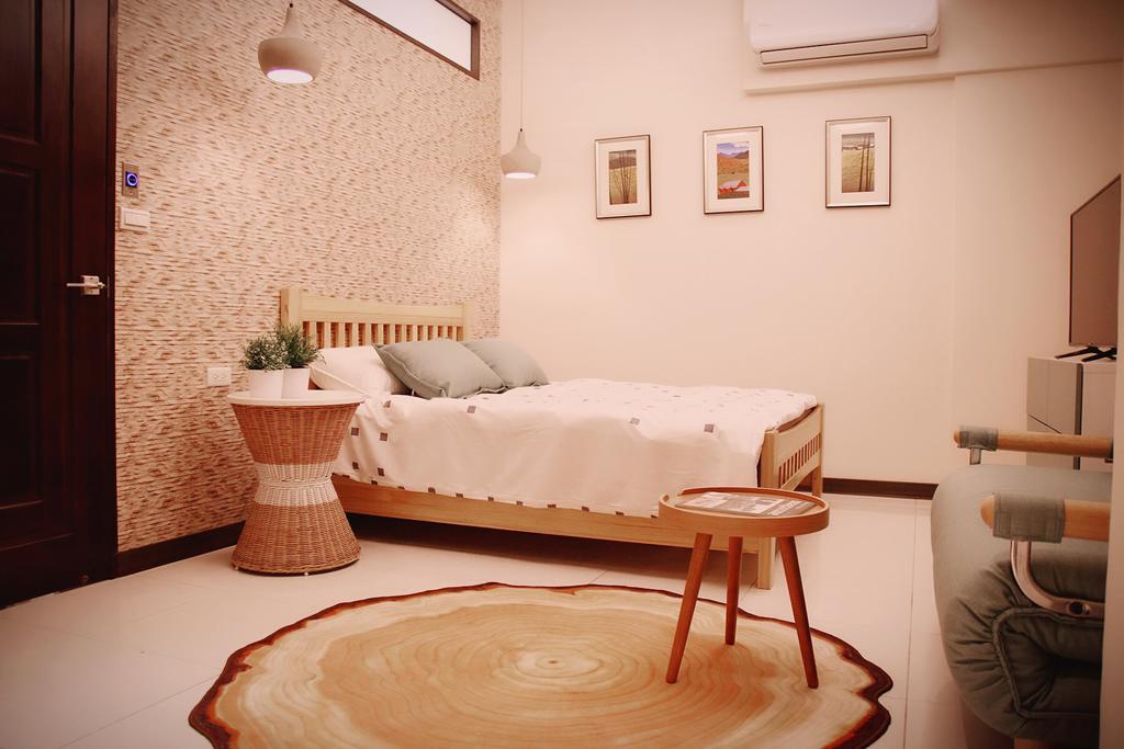 Hotel Ho.Me-Easyhouse à Tainan Extérieur photo