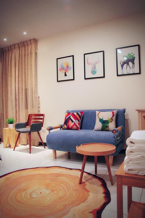 Hotel Ho.Me-Easyhouse à Tainan Extérieur photo