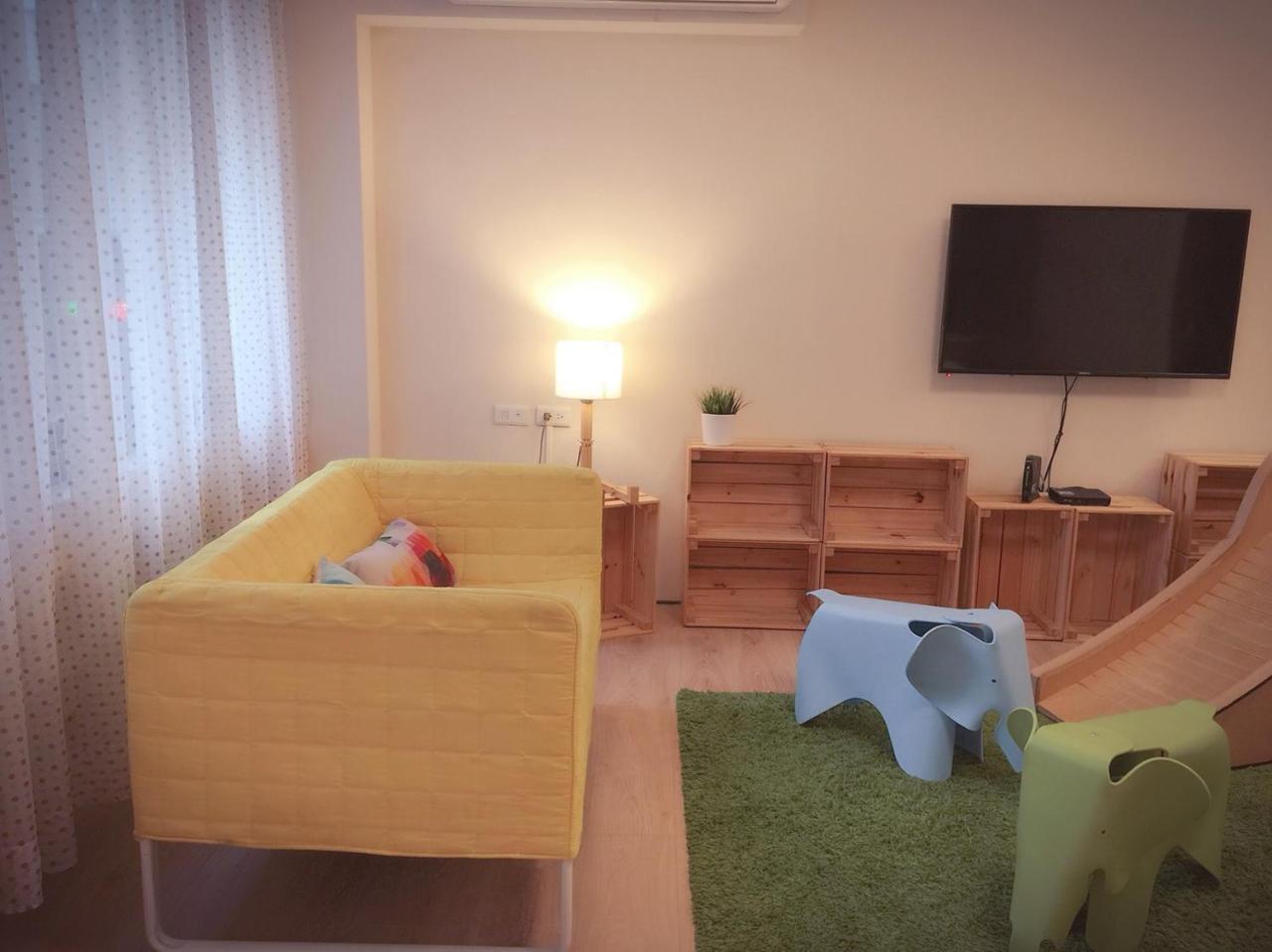 Hotel Ho.Me-Easyhouse à Tainan Extérieur photo